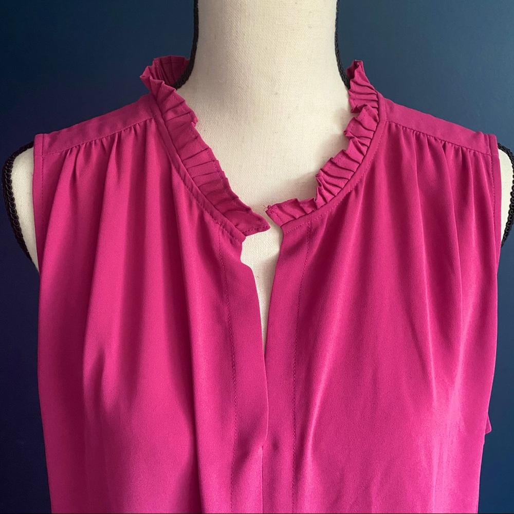 NEW WITH TAGS! Ann Taylor Sleeveless Blouse XL
